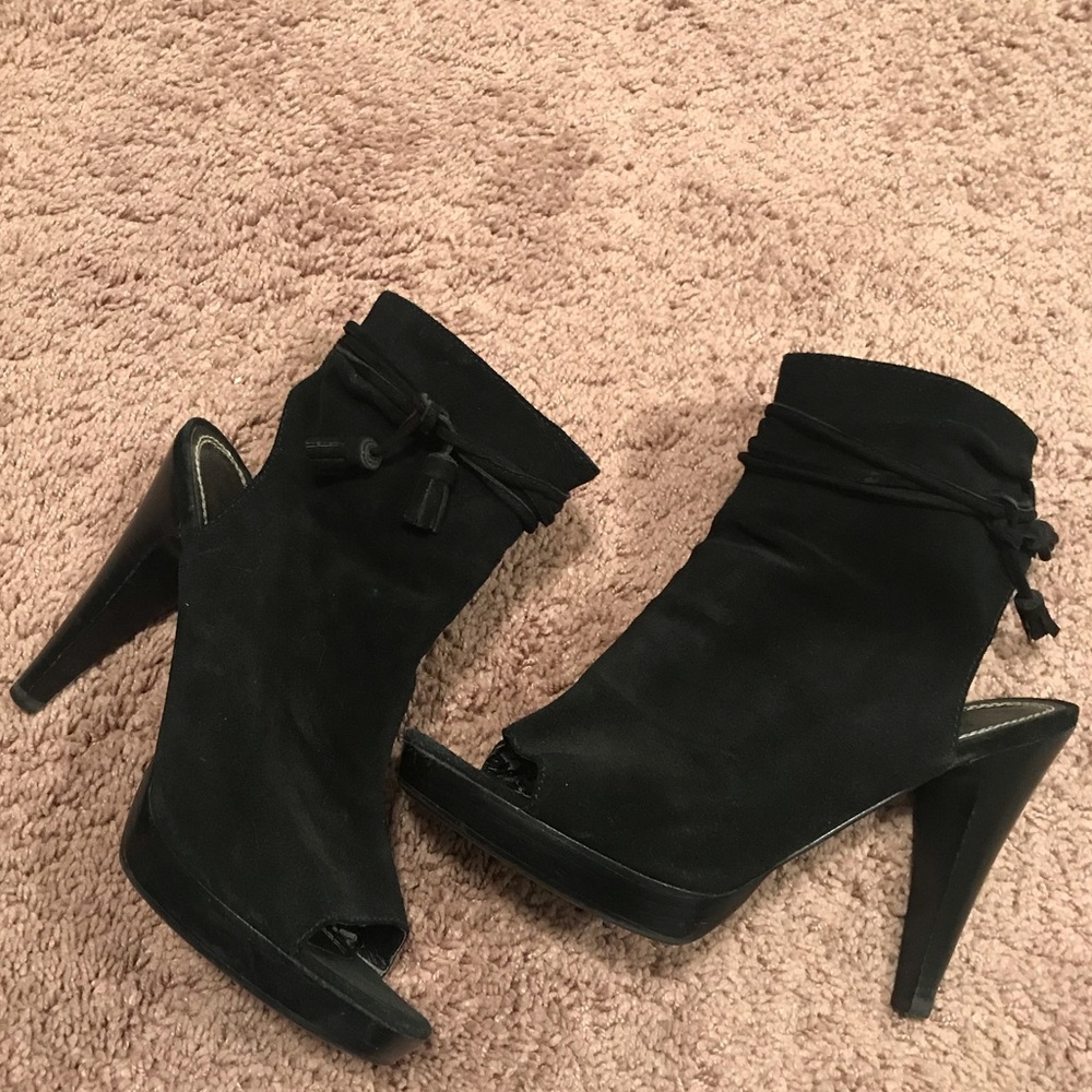 Colin Stuart 8.5 black pumps